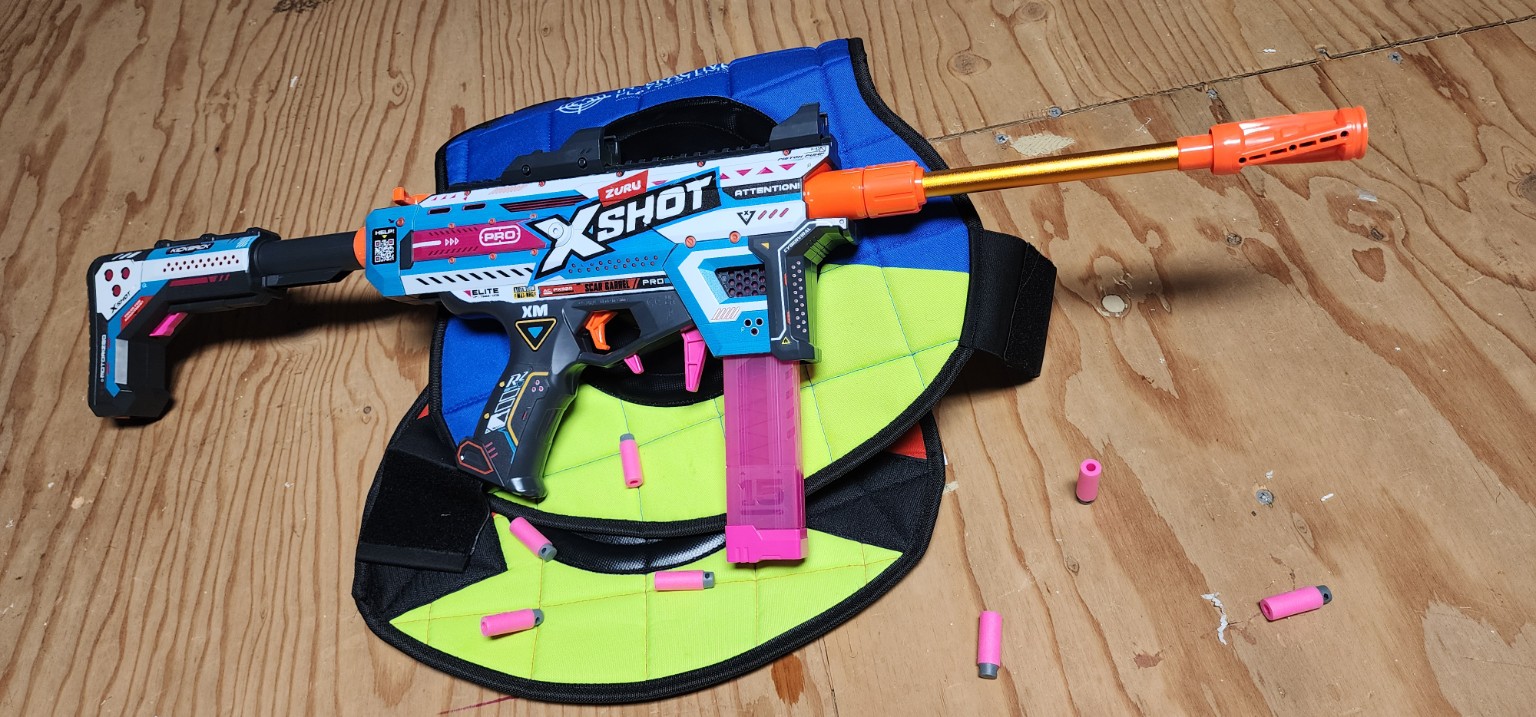 Fully motorized competitive foam dart blaster